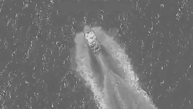 Zvaničnici tvrde da je SAD koristio civilne avione u smrtonosnom napadu na brod s drogom