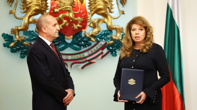 Pobjednik bugarskih izbora Radev dobio mandat za formiranje nove vlade