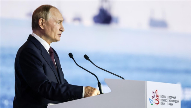 Putin kazao da nakon mirovnog sporazuma nema potrebe za stranim trupama u Ukrajini