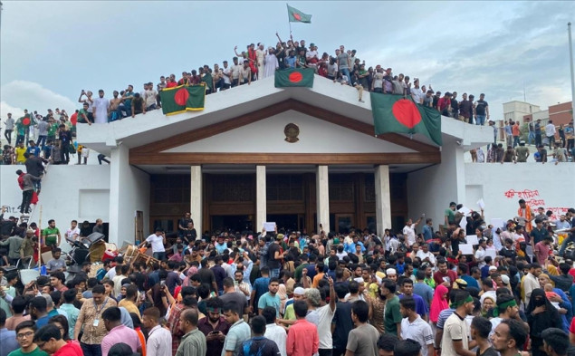 Vojni čelnik Bangladeša najavio prelaznu vladu i saopćio da je premijerka podnijela ostavku