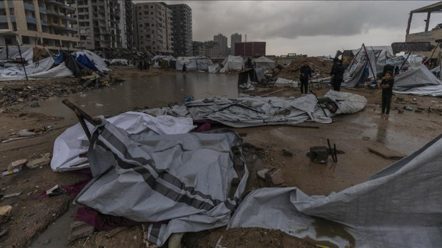 Nevrijeme pogodilo Gazu, poplavljeni šatori raseljenih Palestinaca