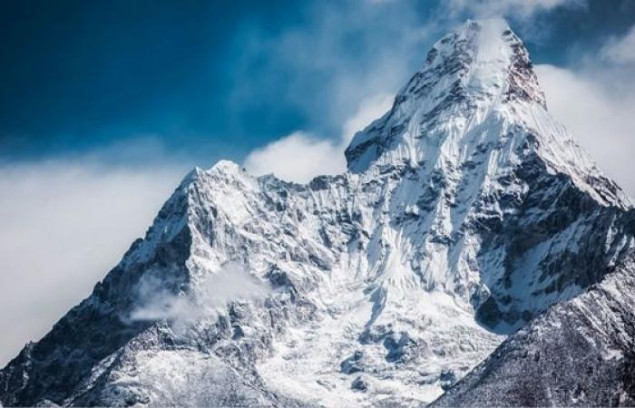 Najmanje osam osoba poginulo u lavini na autocesti na jugoistoku Tibeta