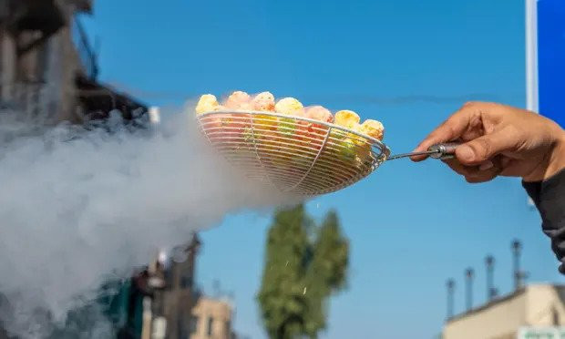 TikTok trend "zmajev dah": Djeca povrijeđena slatkišima s tekućim dušikom