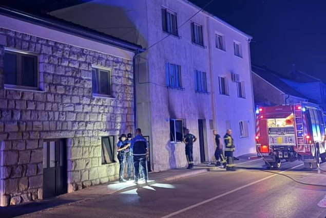 Policija uhitila mladića koji su sumnjiči za paljenje kuće i šume u Tomislavgradu