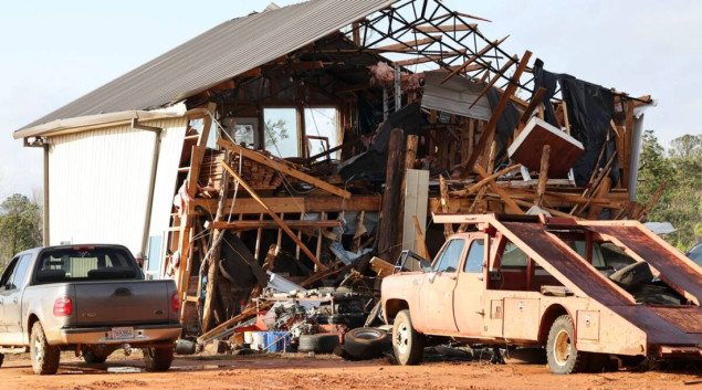 SAD: Šestero poginulih u olujama koje su poharale Alabamu