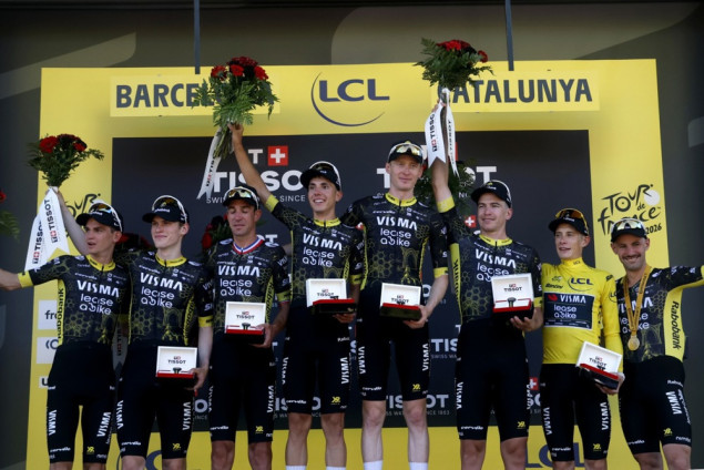 Počeo Tour de France, Vingegaard bolji od Pogačara na startu