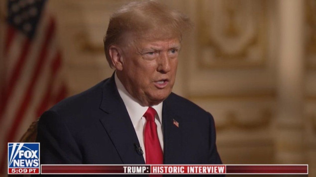 Trump: Macron 'ljubi Xija u stražnjicu'