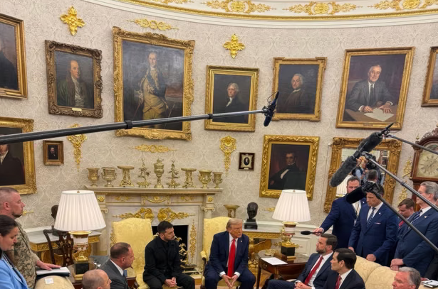 Ovalni ured u zlatu: Trumpov luksuz ili vulgarnost?