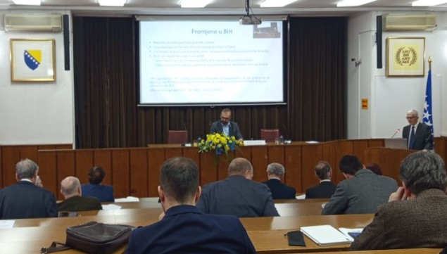 Turčalo: Vanjska politika BiH najpreciznije se objašnjava konceptom 'fragmentirane zaštite'