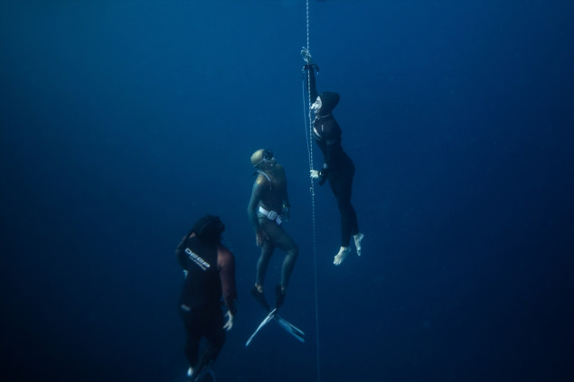 Turkinja Ercumen postavila svjetski rekord: Zaronila na dubinu od 106 metara bez peraja