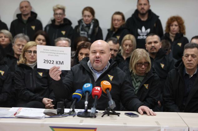 Sindikat osnovnog obrazovanja i odgoja KS nastavlja pripreme za štrajk upozorenja