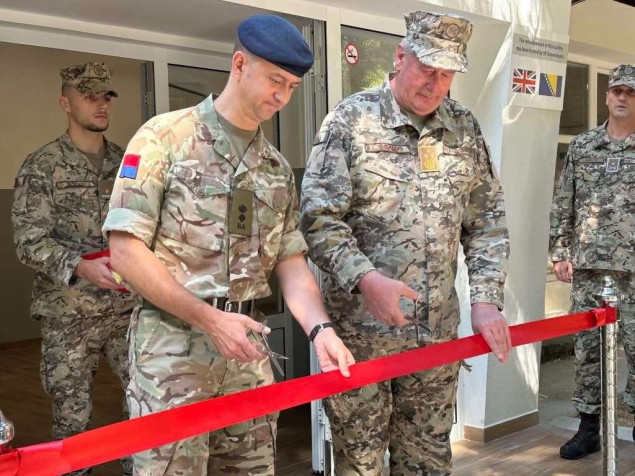 UK i BiH pokreću novu međunarodnu obuku o ljudskoj sigurnosti na Manjači