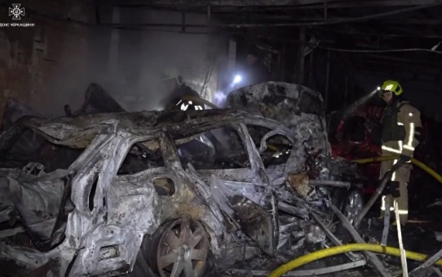 Ukrajina tvrdi da su četiri osobe povrijeđene u napadu ruskog drona na Čerkaski