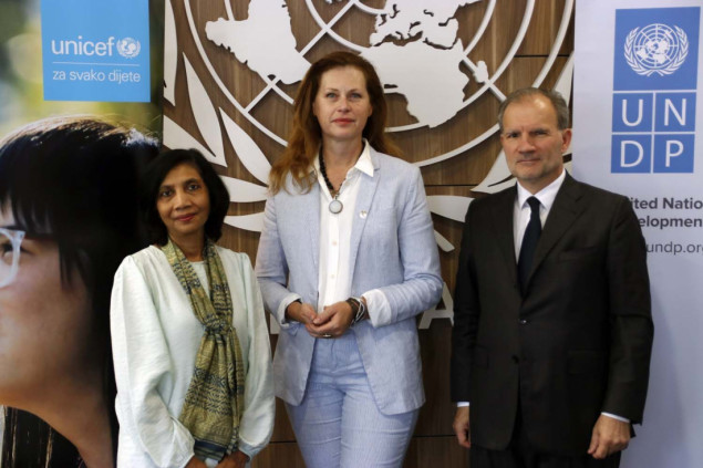 COVID pogoršao finansijsku situaciju za više od polovine domaćinstava u BiH