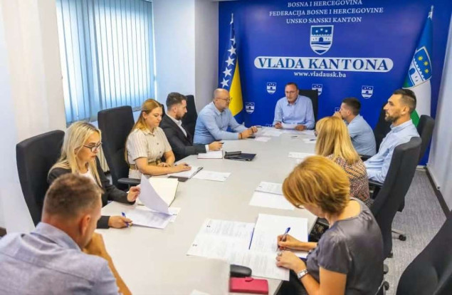 Druga sjednica Vlade USK, usvojene odluke iz oblasti finansijskog poslovanja i administracije