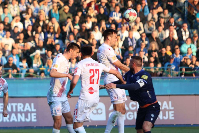 Strijelci na Koševu, najveća posjeta na Grbavici