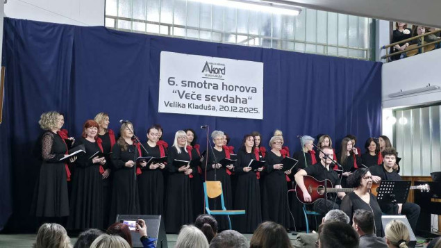 Održana šesta smotra horova 'Veče sevdaha' u Velikoj Kladuši