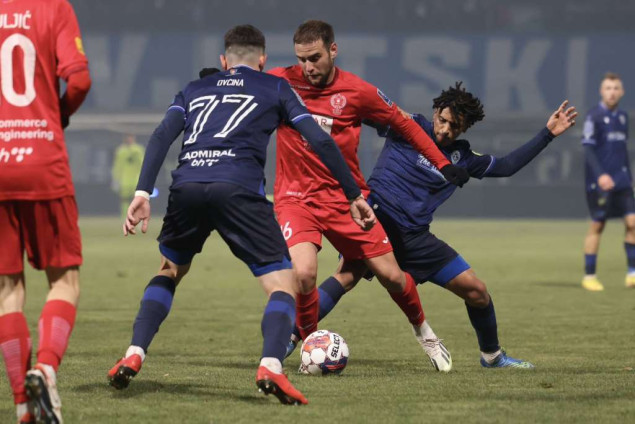 Velež savladao Željezničar na 'Grbavici'