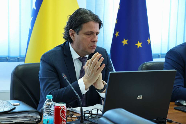 Vlada FBiH izdvaja četiri miliona KM za regresiranje kamata privrednim društvima