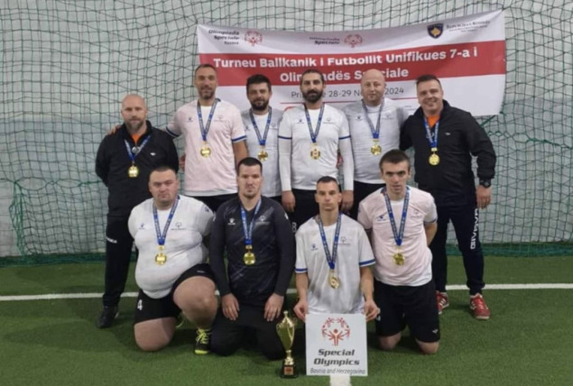 Inkluzivni turnir Balkana - reprezentacija Specijalne olimpijade BiH osvojila bronzanu medalju
