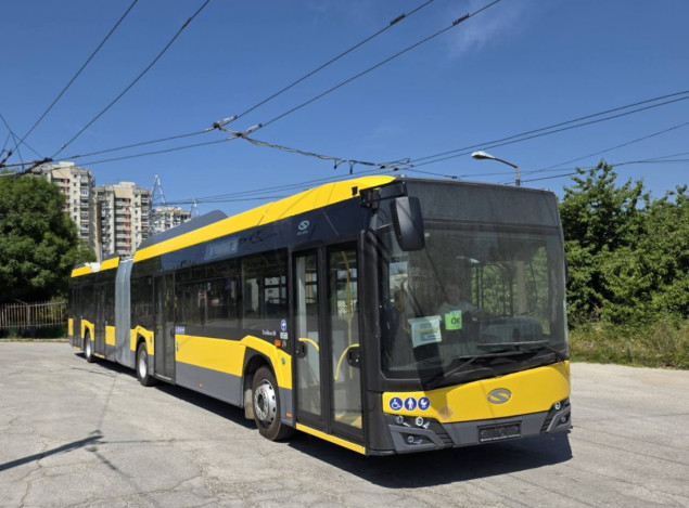 U Sarajevo stigao i drugi od 10 novih Solaris trolejbusa