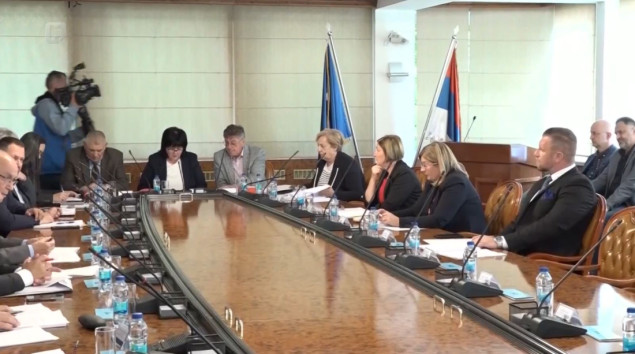 Klub Bošnjaka uložio veto na Dodikov zakon