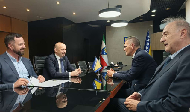 Vlada ZDK nastavlja saradnju s N/FSBiH i za izradu glavnog projekta Nacionalnog stadiona u Zenici