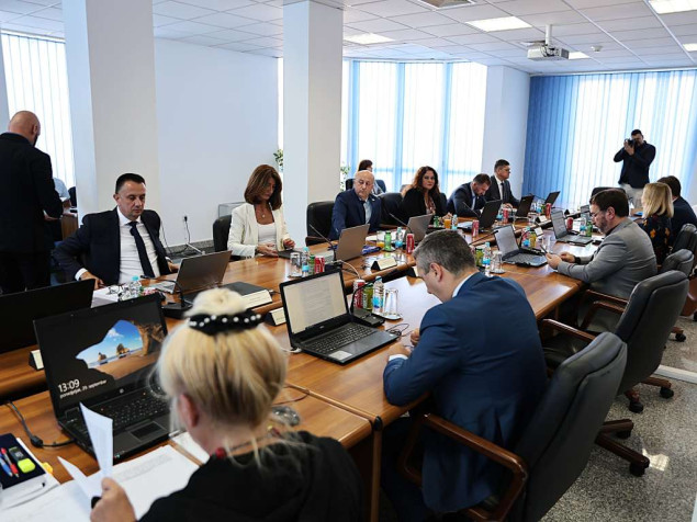 Vlada FBiH prihvatila Strategiju za prevenciju ovisnosti u Federaciji BiH 2025-2035