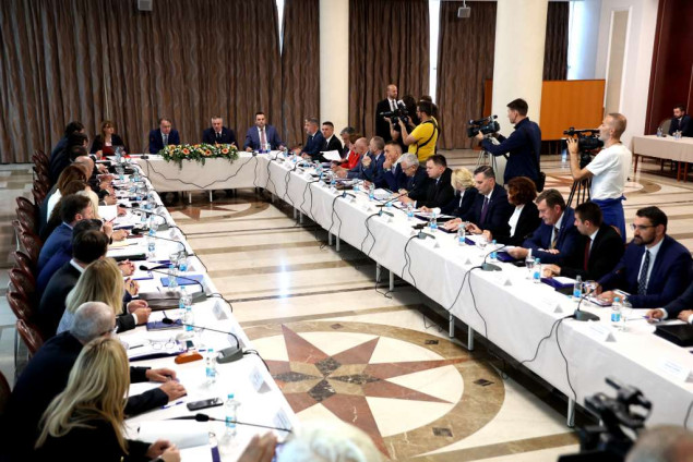 Vlade FBiH i RS o pravcima saradnje u narednom periodu