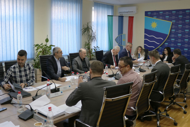 Vlada HNK dala saglasnost na Kolektivni ugovor sa doktorima medicine i stomatologije