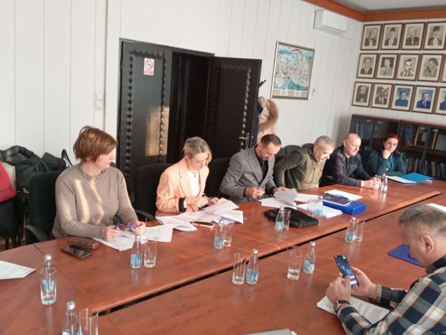 Održan treći sastanak Vlade KS-a i Sindikata o novom kolektivnom ugovoru za državne službenike