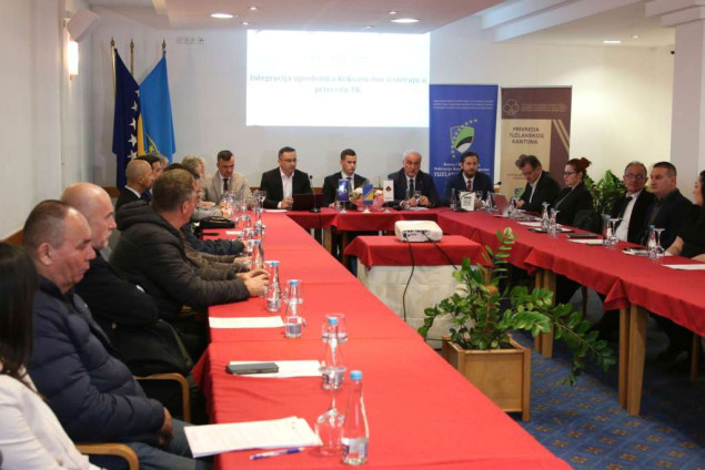 Vlada TK: Koordinirane aktivnosti stvaraju pretpostavke za rješavanje statusa radnika Koksare