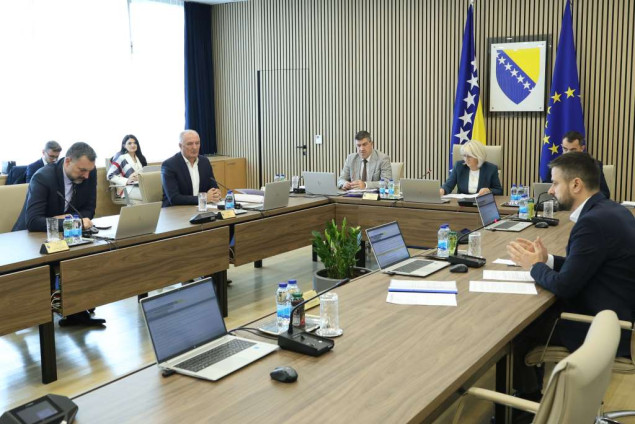 Novi pokušaj Vijeća ministara BiH da razmatra dva 'evropska zakona' i odluku o glavnom pregovaraču