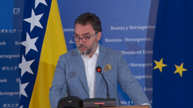 BiH i dalje bez budžeta: Trojka i SNSD sjednice koriste za međusobne optužbe