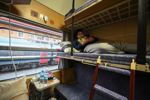 Voz pretvoren u privremeni smještaj za skoro 1.000 preživjelih u zemljotresu u Hatayu