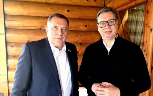 Vučić i Dodik u Beogradu razgovarali o 'važnim pitanjima za srpski narod u regionu'