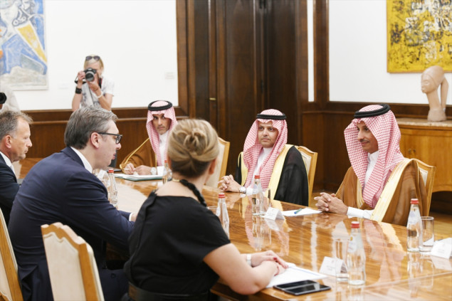 Vučić pozvao investitore iz Saudijske Arabije da više ulažu