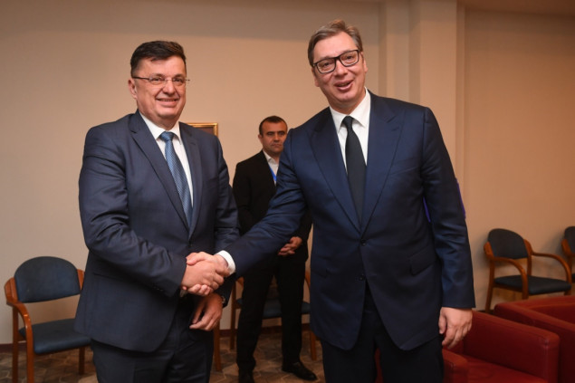 Samit u Ohridu: Održan sastanak Aleksandra Vučića i Zorana Tegeltije