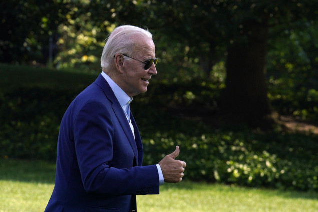 Biden negativan na koronavirus, danas izlazi iz izolacije