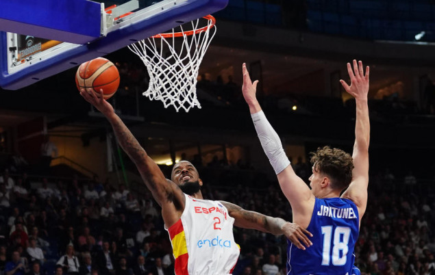 Španija prvi polufinalist