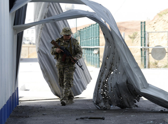 Skoro 100 osoba poginulo u sukobima između Kirgistana i Tadžikistana