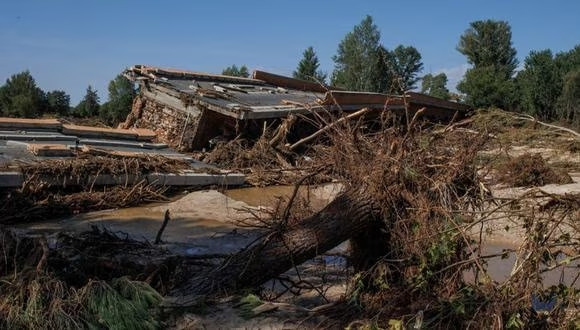 U oluji i poplavama na istoku Libije poginulo najmanje 20 osoba