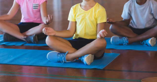 U školama širom Amerike uvode se časovi joge i meditacija