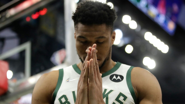 Adetokunbo i Ayton najbolji igrači šeste sedmice u NBA ligi