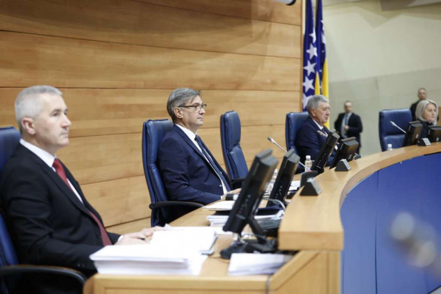 Državni zastupnici danas o izmjenama Ustava i Izbornog zakona