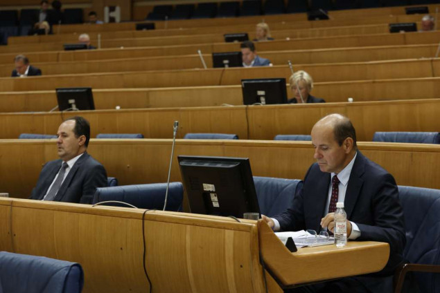 Zastupnici odbili u dnevni red uvrstiti izmjene Zakona o platama