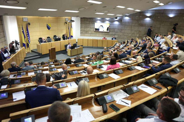 Završena poslanička rasprava o boračkom dodatku, glasanje kasnije tokom dana