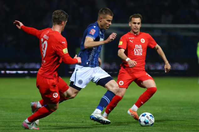 Derbi bez pobjednika: Željezničar i Velež podijelili bodove na Grbavici