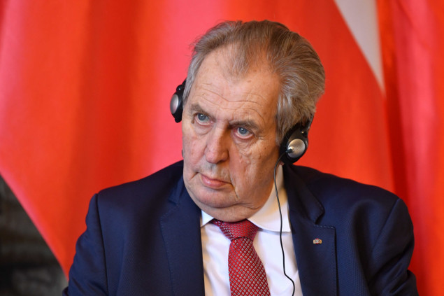 Zeman: Rusija postala iracionalna, Putin možda ne blefira