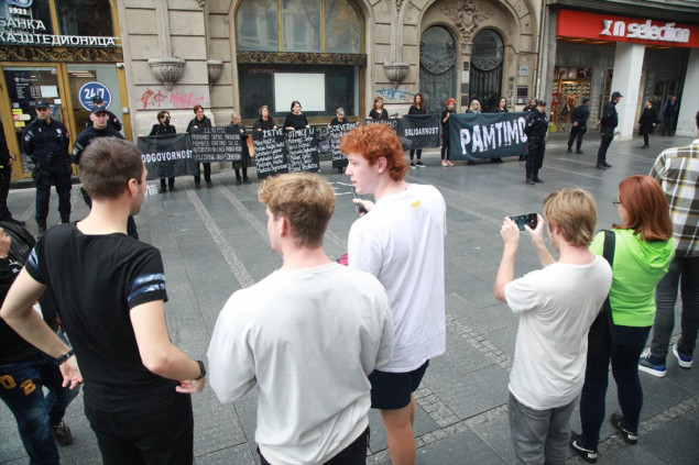 'Žene u crnom' obilježile godišnjicu zločina nad Bošnjacima u Sjeverinu